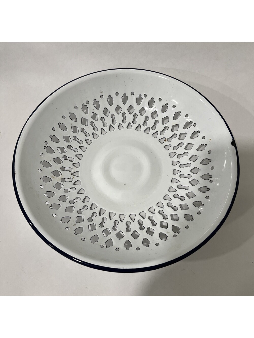 Vintage White Enamel Metal Reticulated fruit bread colander Bowl 9"